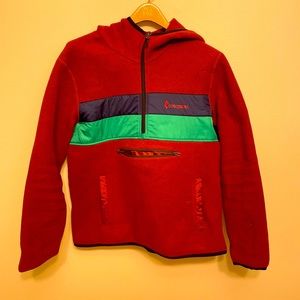 Cozy Cotopaxi Fleece Hoodie